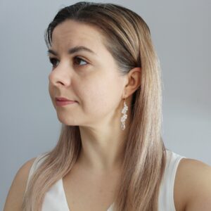 Biżuteria ślubna z perełkami, złote dodatki, model SAFIRA GOLD