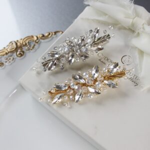 Spinka, ozdoba do fal z dodatkiem srebrnych kryształów i perełek MIA