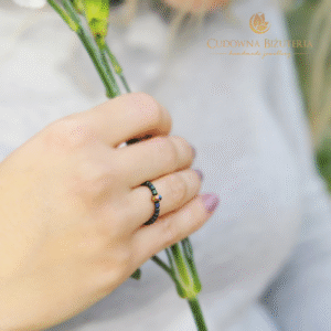 Pierścionek hematytowy