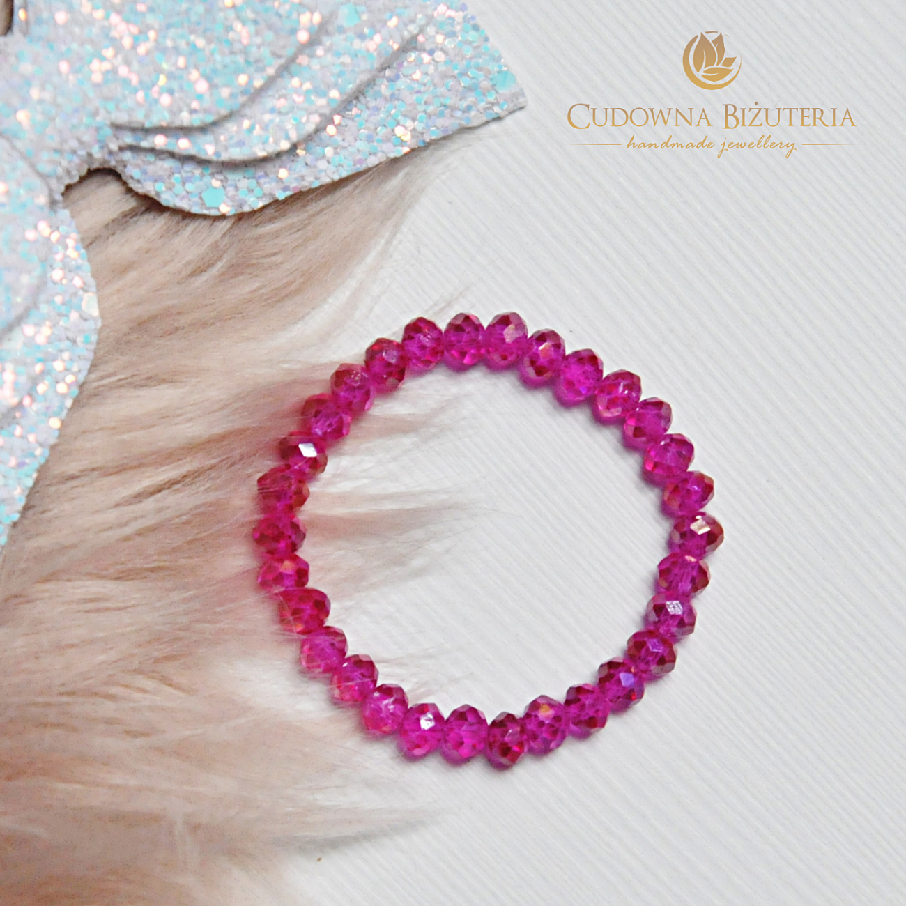 Zestaw różowych bransoletek dla dziewczynki - obrazek 2