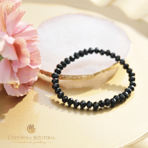 Czarna kryształowa bransoletka 6mm