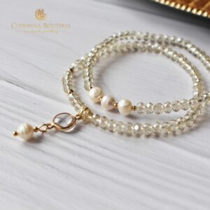 Bransoletki z kolekcji WINE - kryształy białe wino i biała perła