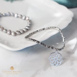 Bransoletka hematytowa z zawieszką ze stali szlachetnej