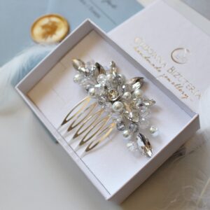 Grzebień ślubny do włosów z kryształkami srebrnymi i perełkami ALICE