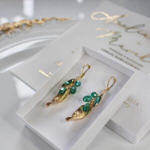 Kolczyki butelkowa zieleń z listkiem