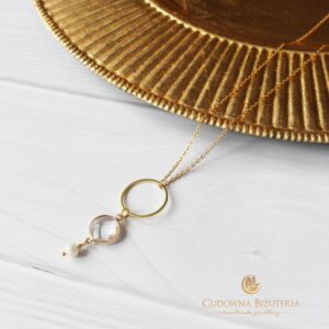 Naszyjnik z kolekcji WINE kryształ w okuciu i perła biała