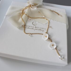 FLORINES II delikatny naszyjnik ślubny z białymi kwiatami i kryształkami