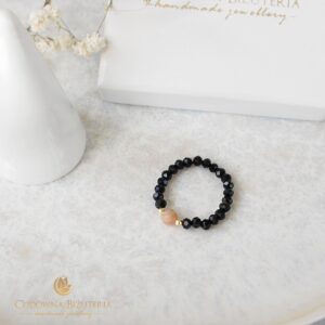 Czarny pierścionek z Kamieniem Słonecznym