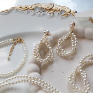 Kolczyki ślubne z perełkami Kamelia