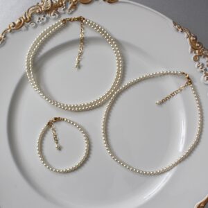 Perłowy choker, krótki naszyjnik ślubny VIV z zapięciem