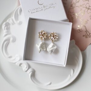 Kolczyki ślubne LEA perły bryłki nieregularne